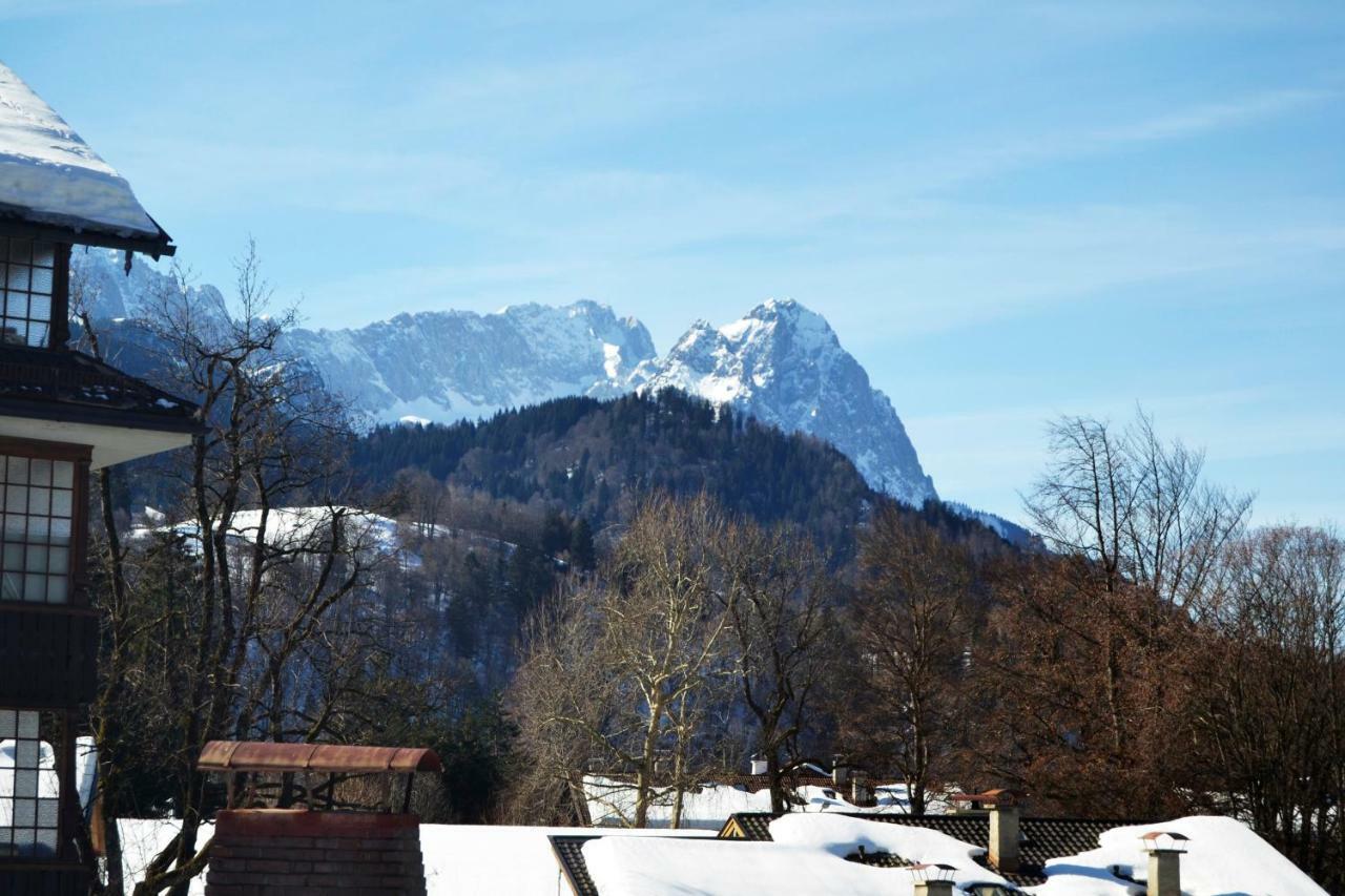 Gaestehaus Am Riedweg Garmisch-Partenkirchen Bagian luar foto
